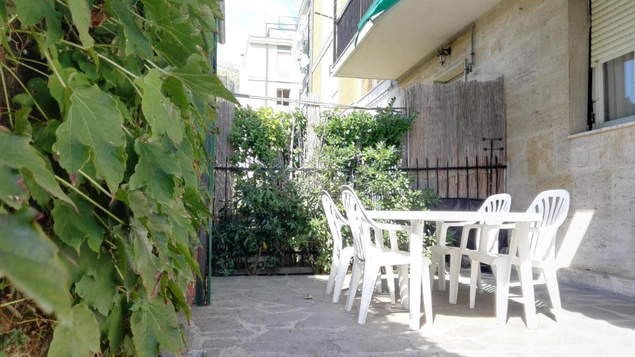 Apartamento Amelie House Levanto Exterior foto
